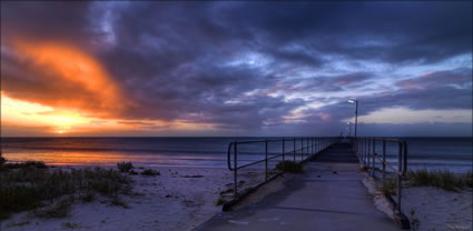 Arno Bay Jetty - SA T (PBH3 00 22533)