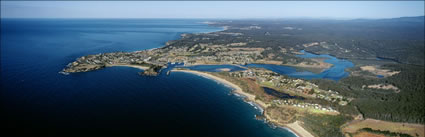 Bermagui Mooreheads Beach - NSW (PB 001114)