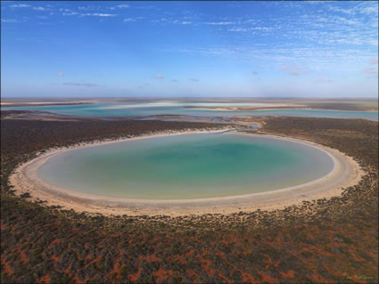 Big Lagoon - Shark Bay - WA (PBH3 00 4913)