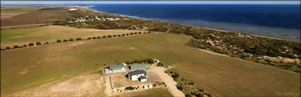 Bluff Beach Property - SA (PBH3 00 28508)
