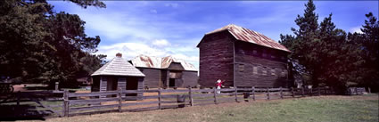 Brickendon Pillar Granary  - TAS (PB00 5337)