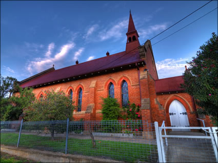 Church - Junee - NSW SQ (PBH3 00 17194)
