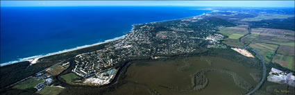 Coolum from behind July 05 - QLD (PB00 3218)