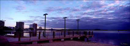 Cotton Tree Jetty - QLD (PB 003229).