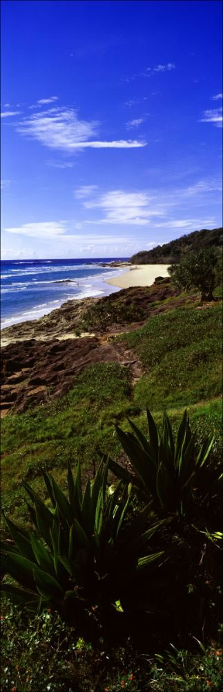 Deadmans Beach Stradbroke Island (PB002990)