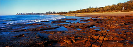 Dicky Beach Rocks 2 - QLD (PB 003275)