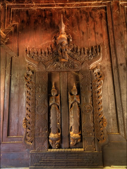 Doorway - Royal Palace   SQ V (PBH3 00 14611)