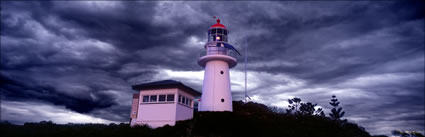 Double Island Point Lighthouse - QLD (PB00 4631)