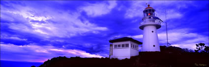 Double Island Point Lighthouse - QLD (PB00 4625)