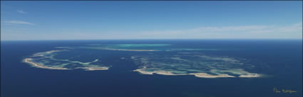 Easter Group - Abrolhos - WA (PBH3 00 4769)