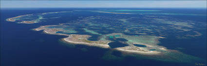 Easter Group - Abrolhos - WA (PBH3 00 4770)
