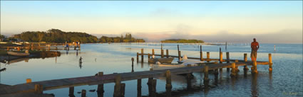 Jetty - Manning Point - NSW H (PBH3 00 0129)