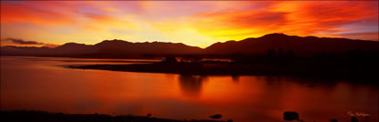 Lake Tekapo Sunset 2 - NZ (PB 002688)