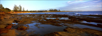 Moffat Beach Sunrise 3 - QLD (PB003400)
