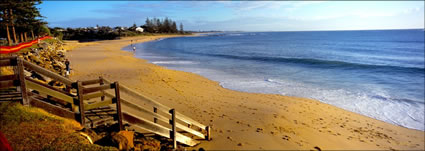 Moffat Beach Stairs - QLD (PB003398)