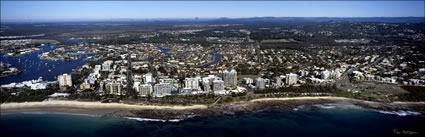 Mooloolaba Square May 2006 - QLD (PB00 4494)