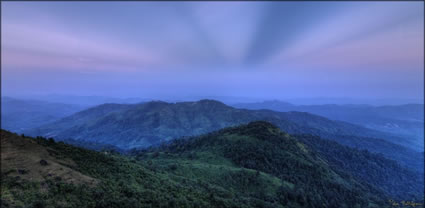 Mount Kyaiktiyo Sunset T (PBH3 00 14561)