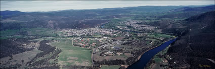 New Norfolk - TAS  (PB00 0618) 