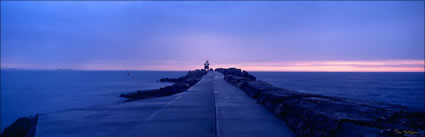 Newcastle Harbour Light  -NSW (PB00 3828)