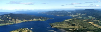 Port Huon to Ocean crop - TAS (PB00 5284)