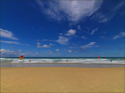 Flynns Beach Port Macquarie SQ (PBH3 00 0159)