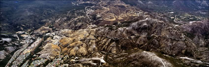 Road to Queenstown - TAS (PB005365)