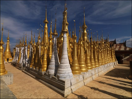 Shwe Inn Thein Paya SQ (PBH3 00  15216)