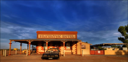 Silverton Hotel - NSW T (PBH3 00 16764)