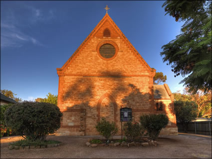St Matthews Church - SA SQ (PBH3 00 19311).jpg