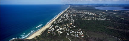 Sunshine Beach July 05 (PB 003185)