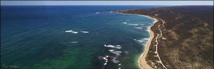 The Blowholes - Carnarvon - WA (PBH3 00 7524)