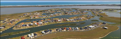 The Marina - Hindmarsh Island - SA (PBH3 00 30918)