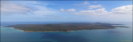 Three Hummock Island - TAS (PBH3 00 25556)