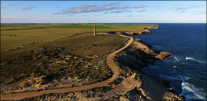 Troubridge Hill Lighthouse - SA T (PBH3 00 28477)