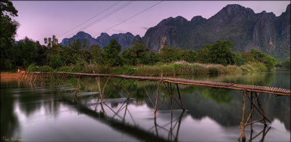 Vang Vieng T (PBH3 00 14207)