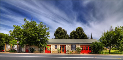 Wild Mulberry Cafe - Robe - SA T (PBH3 00 31888)