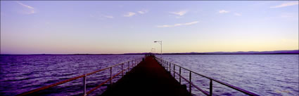 Woody Point Jetty 3 - QLD (PB 003209).