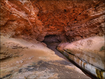 Woolshed Cave - SA  SQ (PBH3 00 25032)